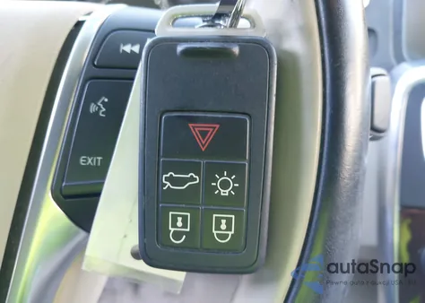 2015 Volvo S60 T5 Premier из США, поврежденный, VIN YV140MFK0F2336532